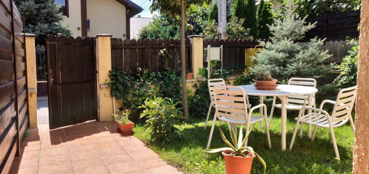 D&D Vila Iasi Exterior foto